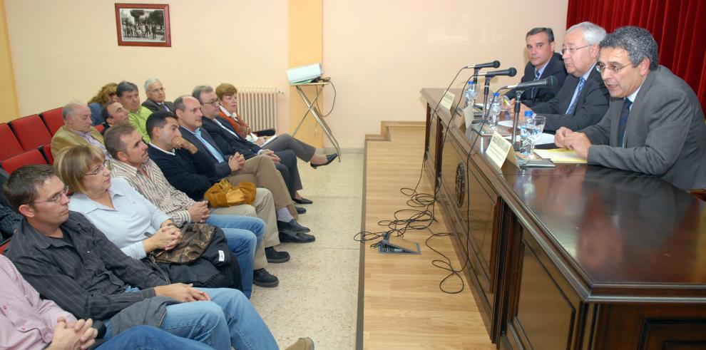 El vicepresidente José Angel Biel, y el consejero Rogelio Silva inician una ronda de contactos con las comarcas