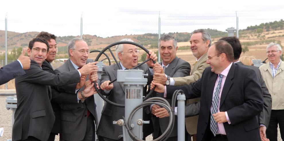 El vicepresidente del Gobierno de Aragón y el presidente de Endesa inauguran el Gasoducto Cella-Calamocha