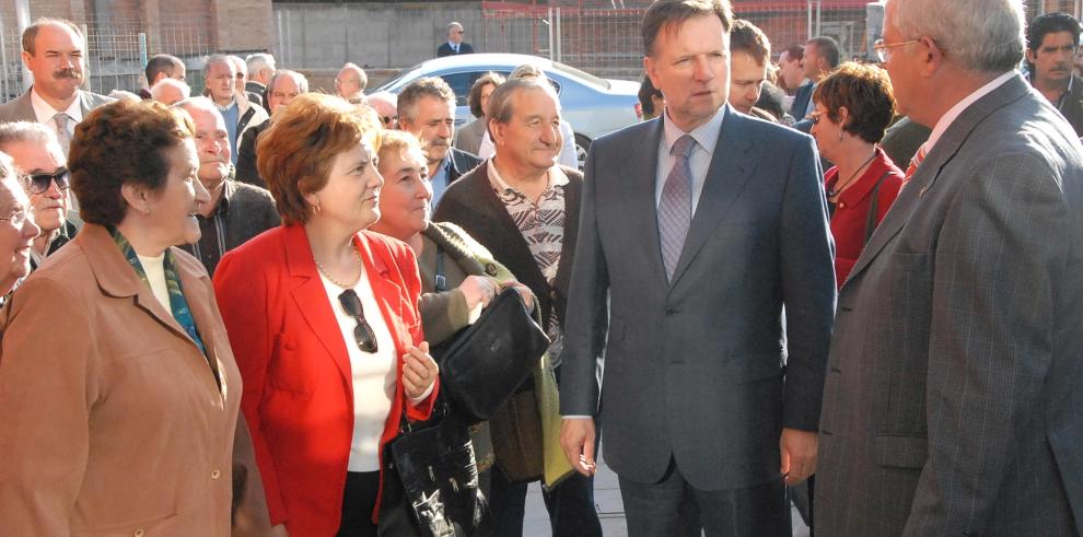 El presidente del Gobierno de Aragón, Marcelino Iglesias, ha visitado esta tarde la comarca de Valdejalón