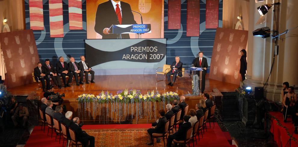 Discurso del presidente de la Comunidad Autónoma, Marcelino Iglesias, en el acto institucional del Día de Aragón, San Jorge 2007
