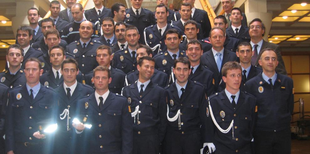 Imágenes de la entrega de diplomas de formación a policías locales de 15 municipios