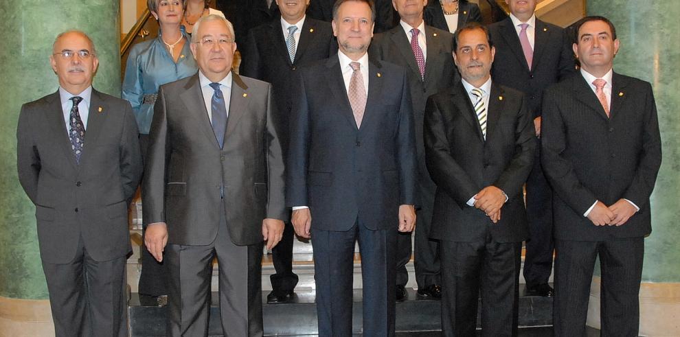 Toman posesión de su cargo el vicepresidente y los consejeros del Gobierno de Aragón