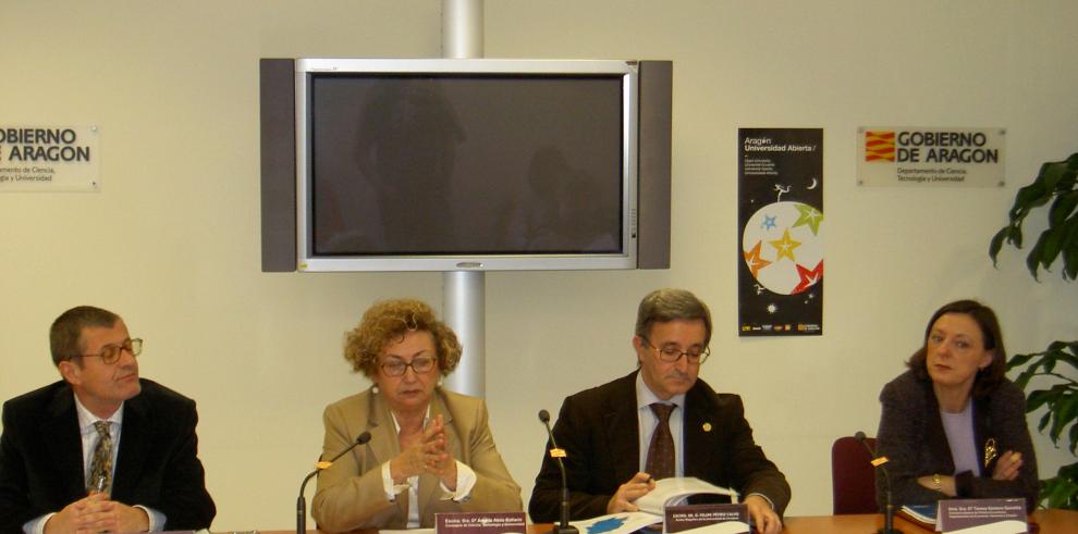 4.561 alumnos finalizaron sus estudios durante el curso 2004-2005 en la Universidad de Zaragoza en el primer y segundo ciclo