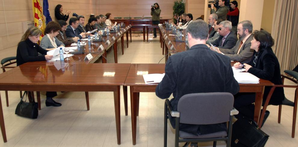 El Consejo Aragonés de la Discapacidad inicia su andadura como foro de intercambio de demandas sociales y de fomento de la autonomía personal