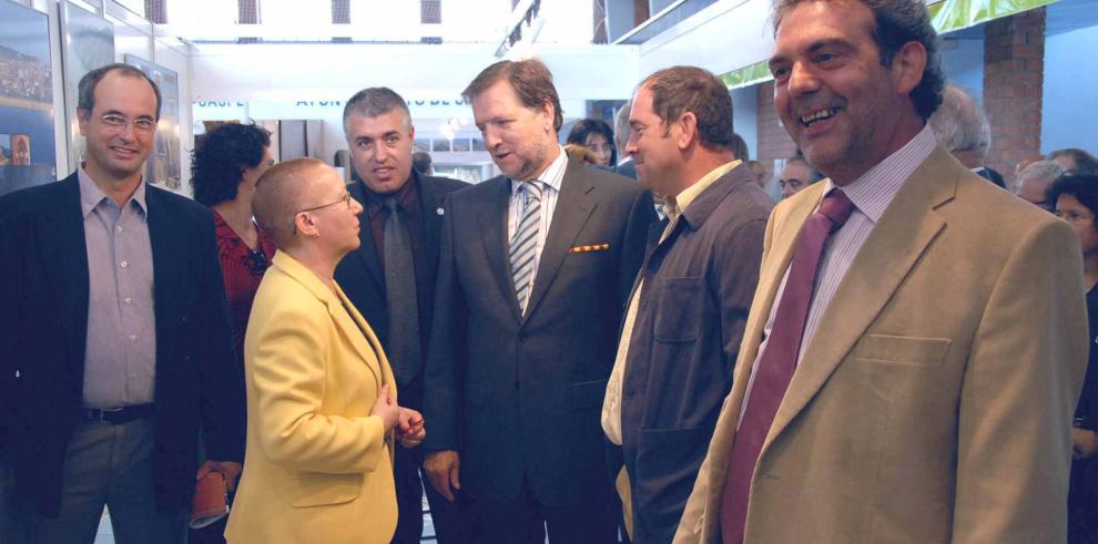 El presidente del Gobierno de Aragón, Marcelino Iglesias, asiste al acto de apertura oficial al tráfico del tramo acondicionado de la A-230