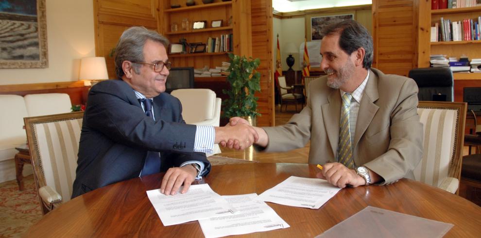 Crece un 37% el tráfico internacional de mercancías en los Pirineos