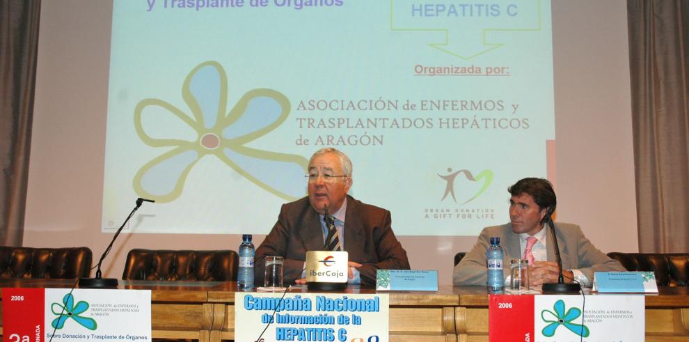 El vicepresidente del Gobierno de Aragón, José Angel Biel, interviene en el acto de apertura de la 3ª Jornada sobre donación y trasplante de órganos. El virus de la hepatitis C