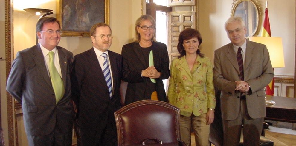 La Ministra de Cultura y los consejeros de Aragón, Cataluña, Baleares y Valencia acuerdan la constitución del Patronato del Archivo de la Corona de Aragón
