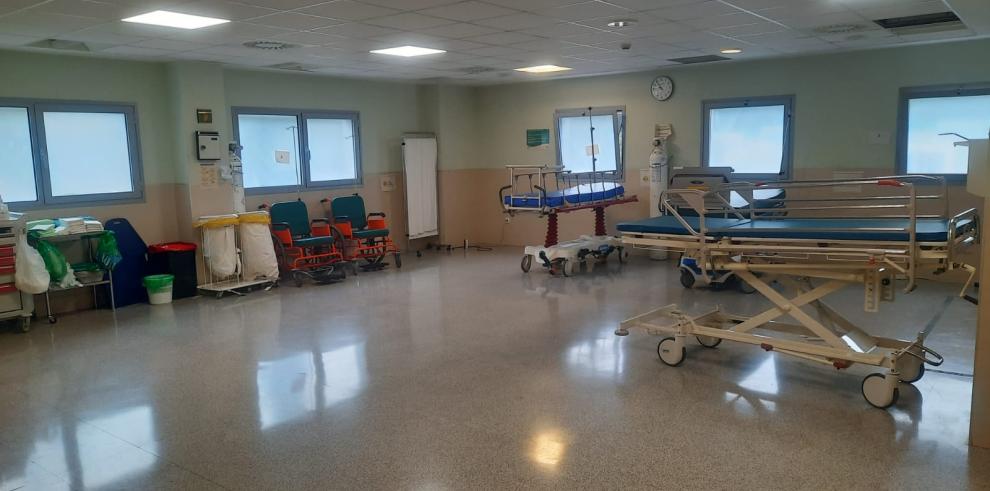 El Hospital Royo Villanova abre una nueva área sectorizada para pacientes covid en urgencias