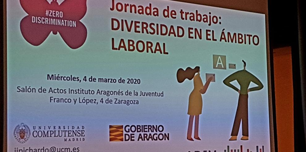 La Dirección General de Igualdad y Familias pone el foco en la discriminación laboral que sufre el colectivo LGTBI porque acabar con ella es "clave para su integración"