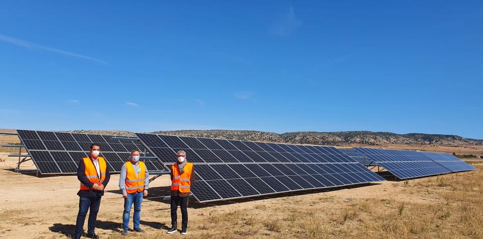 Finaliza la instalación de una planta fotovoltaica en el Aeropuerto de Teruel