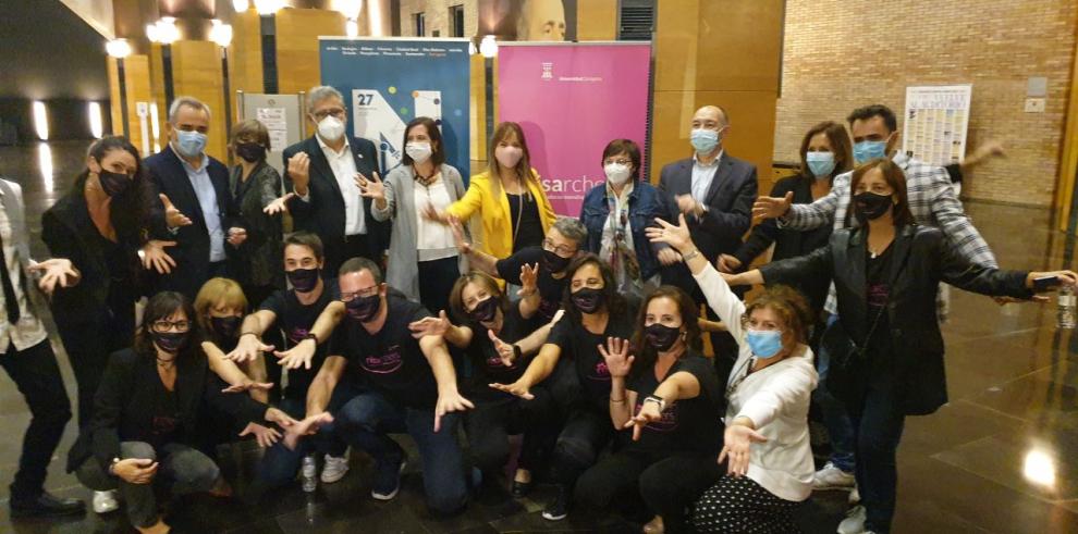 Humor, magia y demostraciones en vivo acercan la ciencia a la ciudadanía y fomentan vocaciones como aperitivo a la ‘Noche de los investigadores’