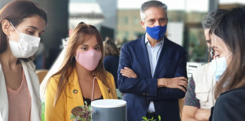 Humor, magia y demostraciones en vivo acercan la ciencia a la ciudadanía y fomentan vocaciones como aperitivo a la ‘Noche de los investigadores’