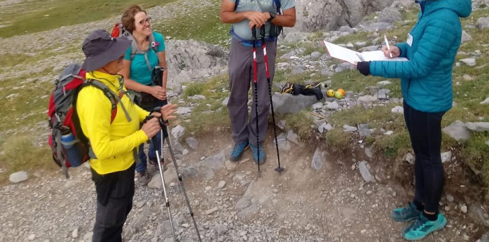 El perfil de los montañeros en Aragón en un verano de pandemia: menos extranjeros, más jóvenes y peor preparados