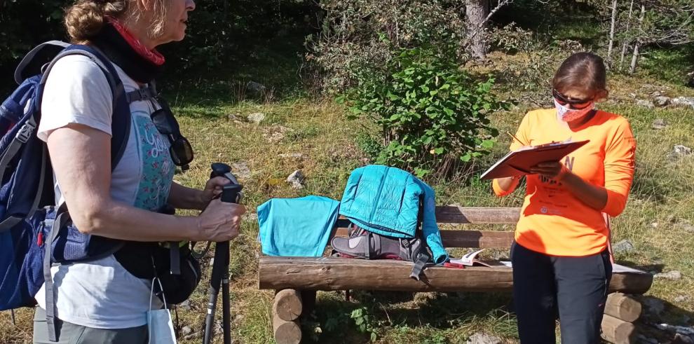 El perfil de los montañeros en Aragón en un verano de pandemia: menos extranjeros, más jóvenes y peor preparados