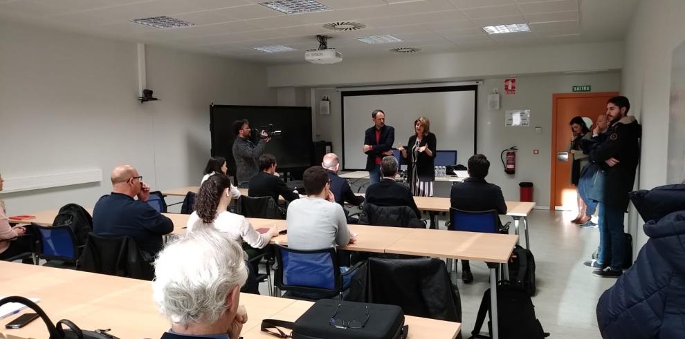 Educación, los clústeres de automoción, energía y TIC y Fundación Ibercaja amplían el programa para atraer a jóvenes hacia la FP