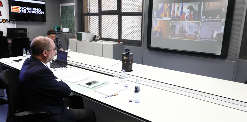 El teléfono de atención por coronavirus duplica las líneas a partir de mañana y se trabaja en puntos de recogida de test rápidos