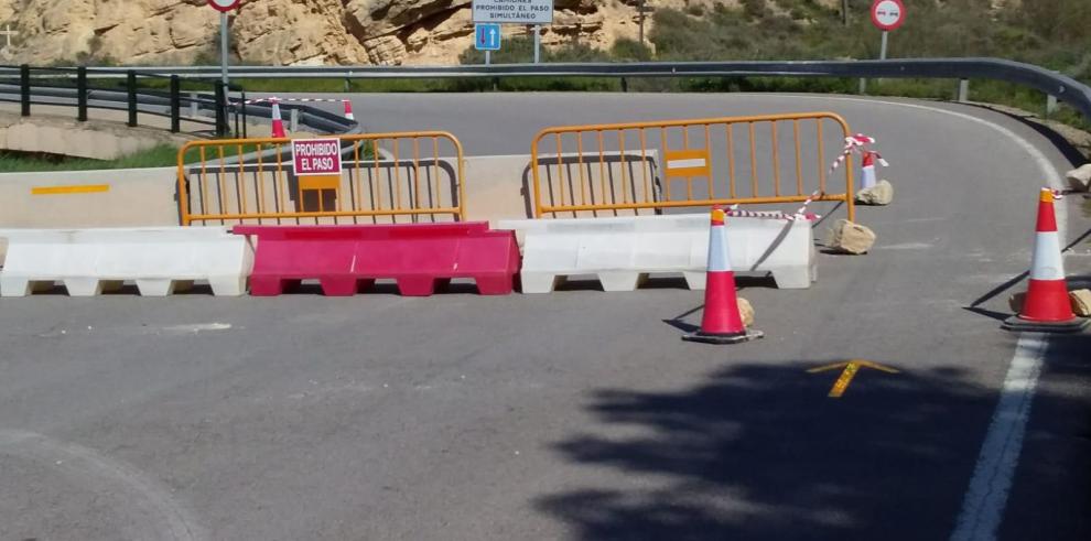 Habilitado el paso peatonal en el puente de Sástago mientras se estudia la solución para la reparación del mismo