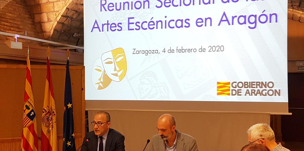 El Gobierno presenta al sector de las artes escénicas las nuevas líneas de ayudas culturales