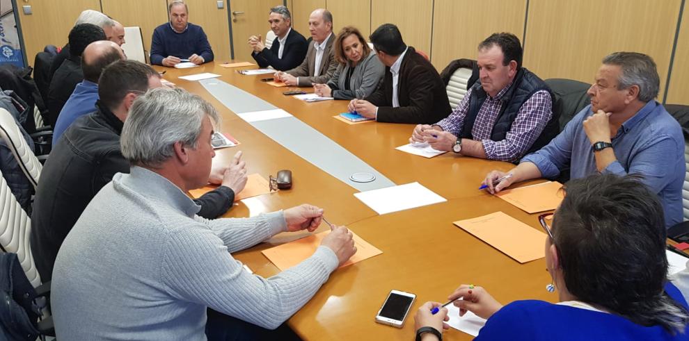Mayte Pérez agradece en Campo de Daroca y Campo de Cariñena a los alcaldes su “dedicación y esfuerzo” ante la borrasca Gloria