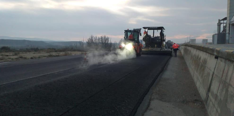 Refuerzo de firme de la carretera A-131 en Villanueva de Sijena