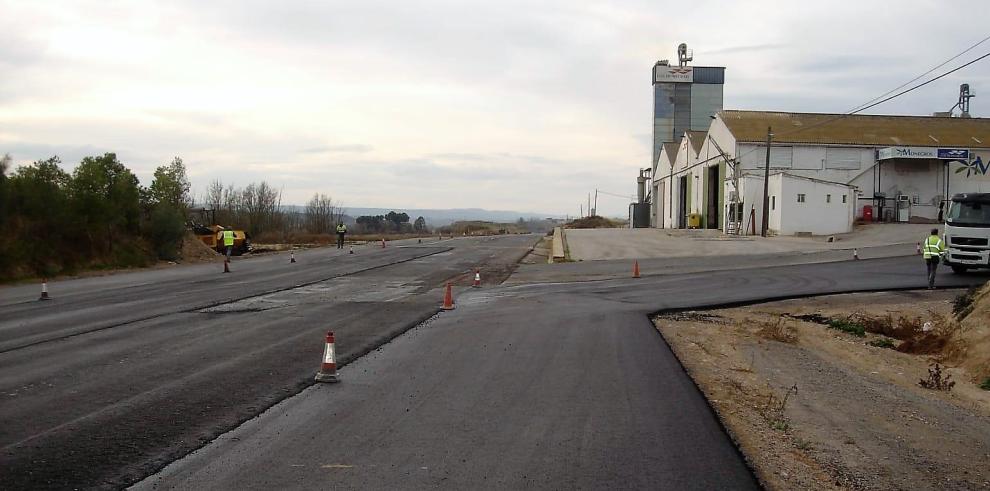 Refuerzo de firme de la carretera A-131 en Villanueva de Sijena