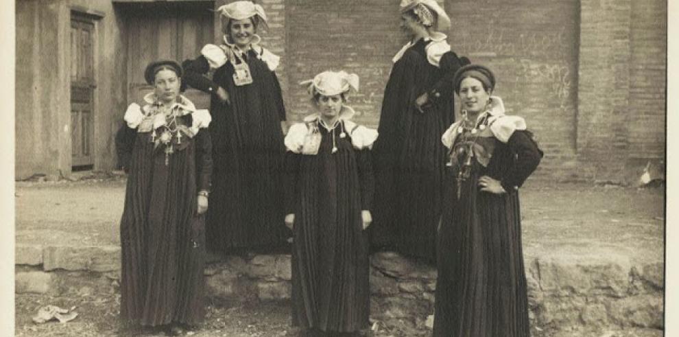 Los archivos aragoneses impulsan la #CulturaenCasa durante la Semana Santa