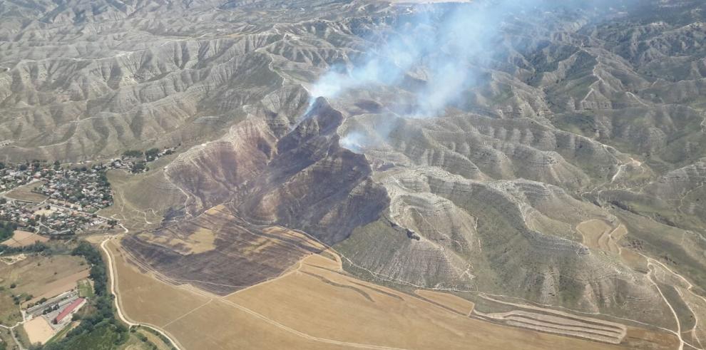 Controlados los dos incendios forestales declarados en María de Huerva y San Mateo de Gállego