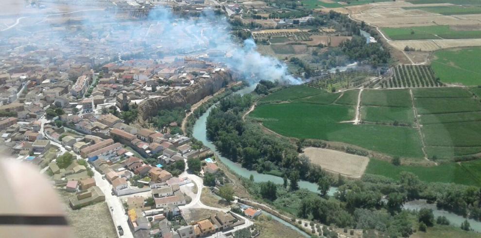 Controlados los dos incendios forestales declarados en María de Huerva y San Mateo de Gállego