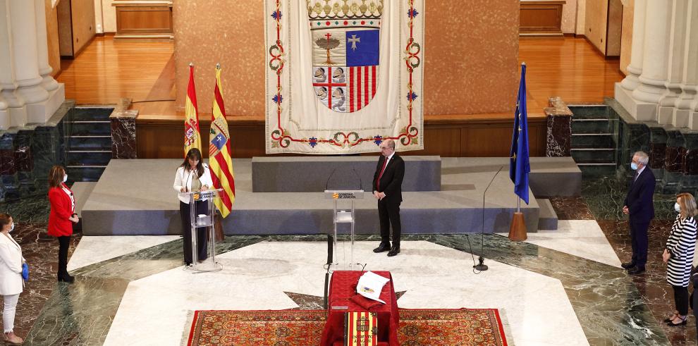 La nueva consejera de Sanidad se compromete a seguir fortaleciendo la excelencia del sistema aragonés de salud y tiende la mano al diálogo con los profesionales