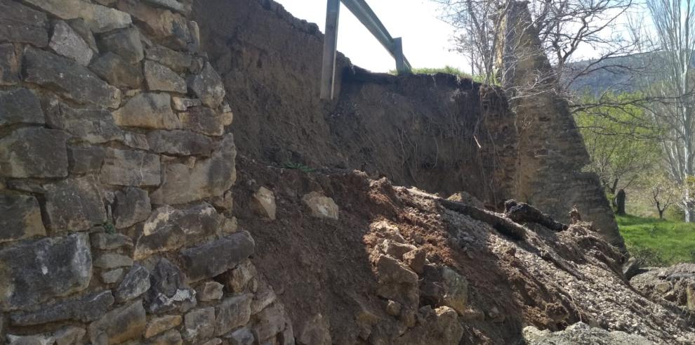 Declarada una obra de emergencia en la carretera A-1701, en la travesía de Nogueruelas