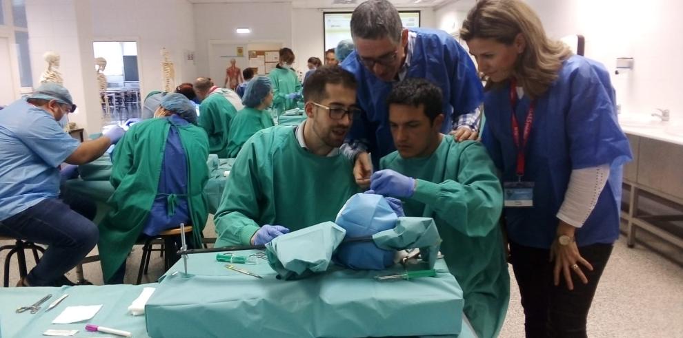 El Hospital Miguel Servet participa en un curso sobre cirugía de nariz para respirar mejor