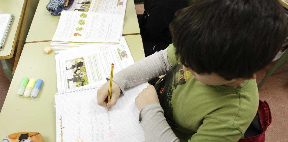 Las familias interesadas en adherirse al banco de libros podrán hacerlo en mayo en el centro donde sus hijos están matriculados