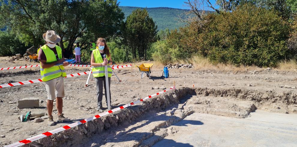 El Gobierno de Aragón impulsa las labores de protección, investigación y difusión del yacimiento romano del Forau de la Tuta, localizado en Artieda