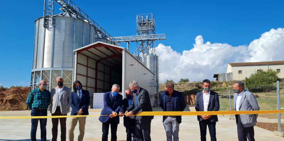 Olona: “La agricultura familiar necesita de estructuras comerciales fuertes para llegar a los mercados internacionales”