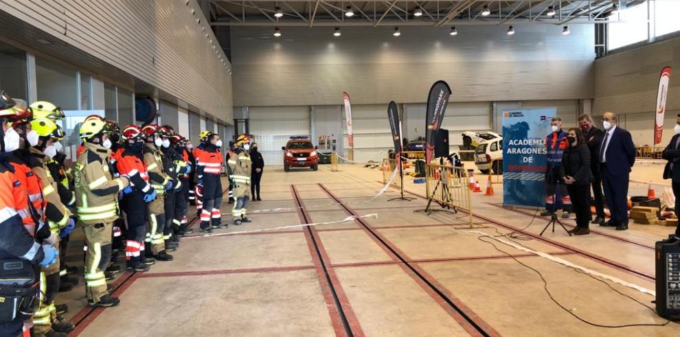 La Academia Aragonesa de Bomberos imparte este año más de 700 de formación para el curso de nuevo ingreso