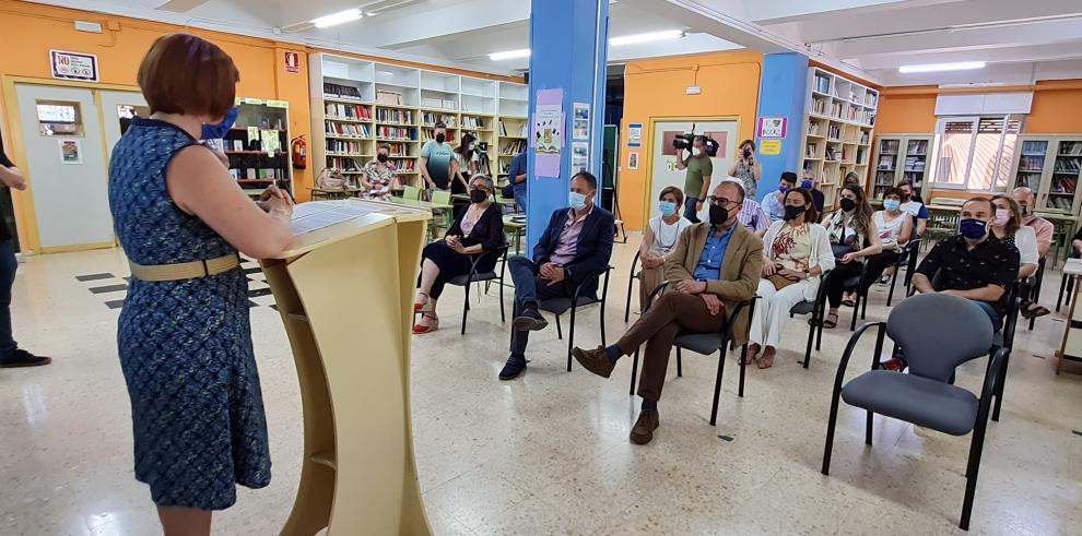 Las mujeres, protagonistas de la FP en una exposición organizada por el IES Virgen del Pilar