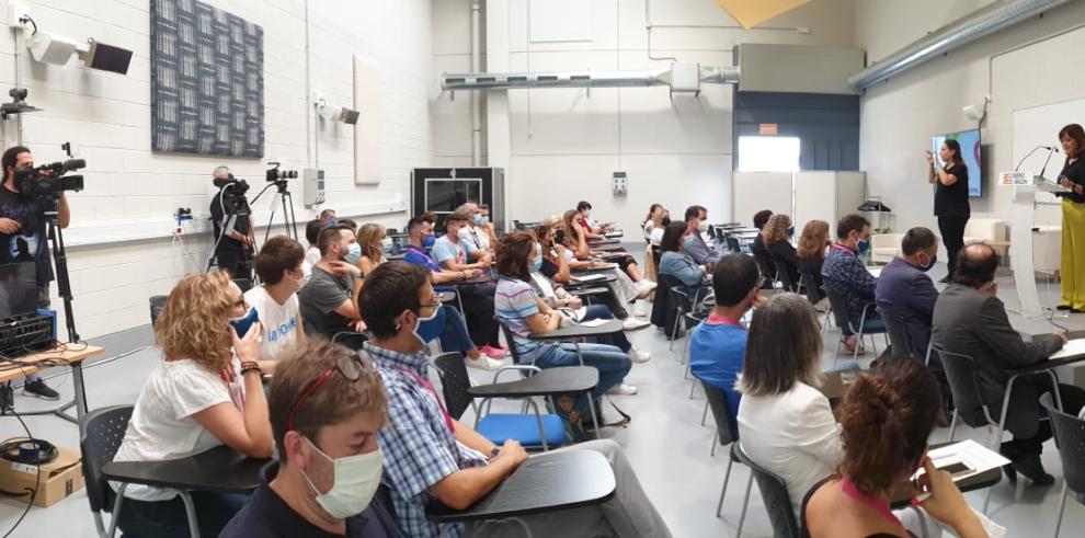 El uso de los “superpoderes tecnológicos” y la visión del emprendedor centran la jornada inaugural del III Congreso de Innovación Educativa