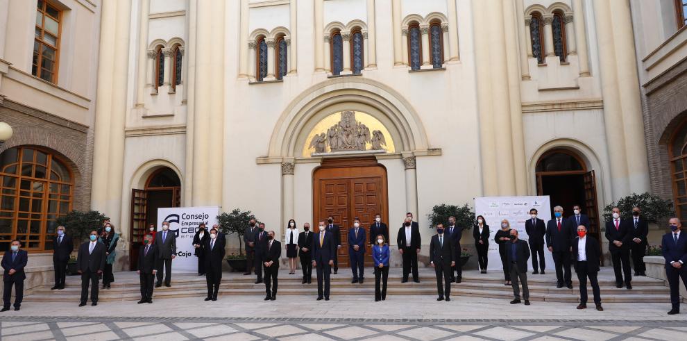 El Rey respalda la unidad política y empresarial de Aragón para combatir la pandemia