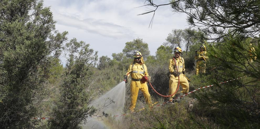 El simulacro de un incendio forestal en Nonaspe pone a prueba la coordinación de los dispositivos de extinción catalanes y aragoneses