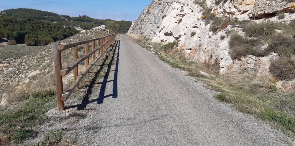 Trabajos de mantenimiento en la vía verde Ojos Negros – Sagunto