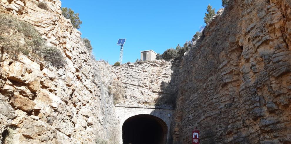 Trabajos de mantenimiento en la vía verde Ojos Negros – Sagunto