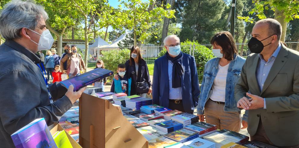 El Gobierno de Aragón lanzará las ayudas para el sector del libro en las próximas semanas