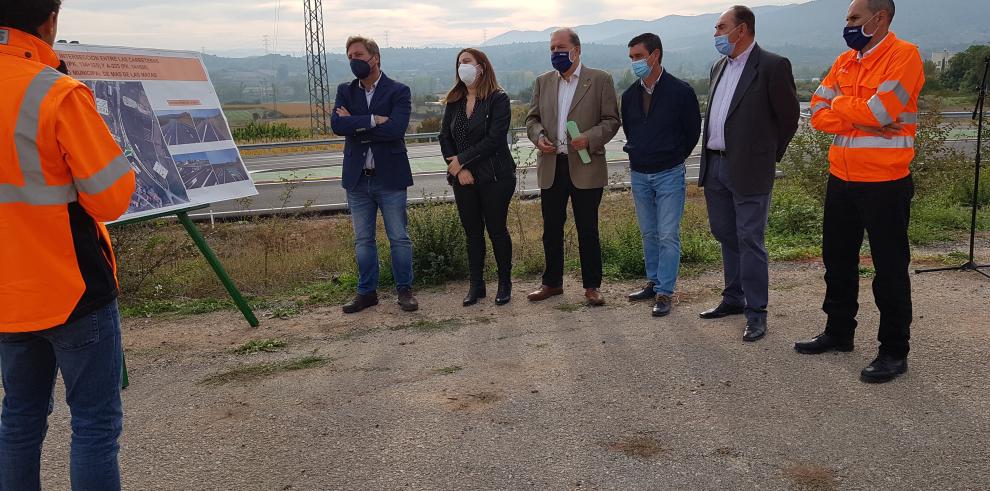 Soro visita la obra de mejora de la seguridad vial en la intersección de Mas de las Matas