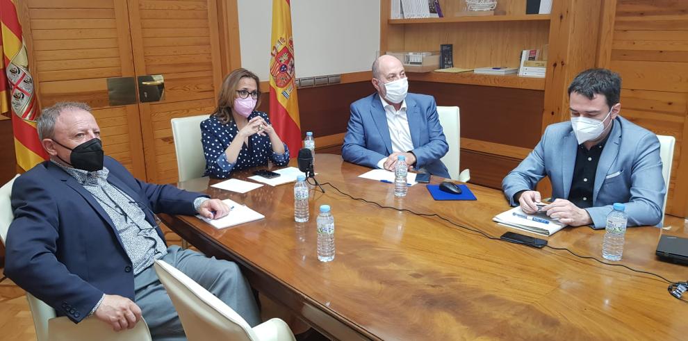 El Gobierno de Aragón y los entes locales acuerdan suspender las fiestas patronales hasta el 31 de agosto