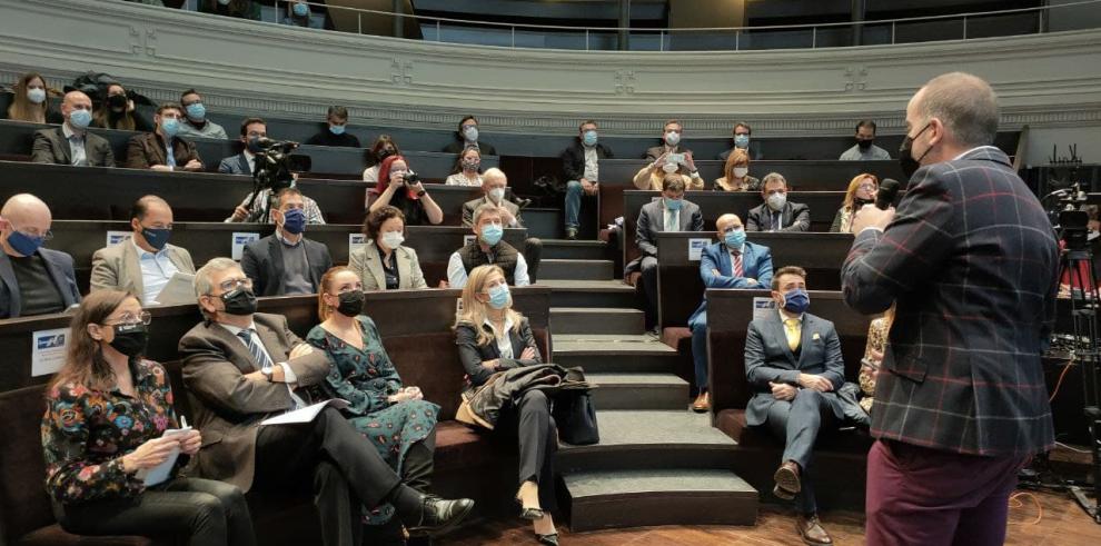  Díaz: “Las sinergias entre ciencia, empresa y sociedad civil son prioritarias para avanzar hacia una economía del conocimiento y modernizar nuestro territorio”