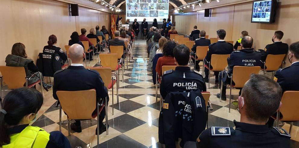 “Mujer y Policía”, la campaña para fomentar la incorporación de mujeres en las policías locales de Aragón