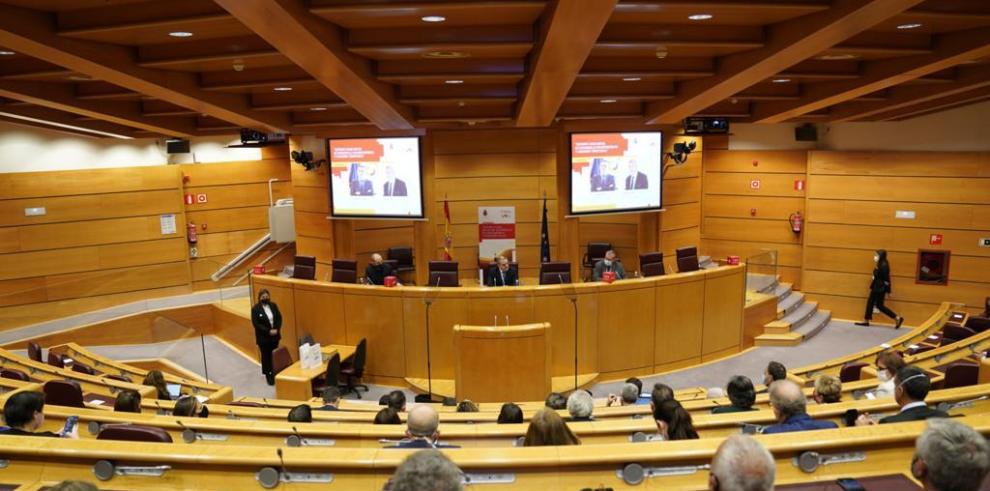 El director general de Deporte presenta en el Senado Conecta-R, un proyecto piloto de promoción del deporte mixto en el entorno rural