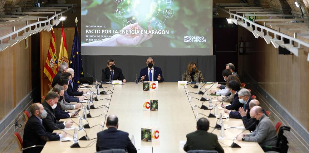 Aragón trabaja en su propio ecosistema para potenciar las comunidades energéticas, abaratar el suministro y contribuir a la competitividad de la economía