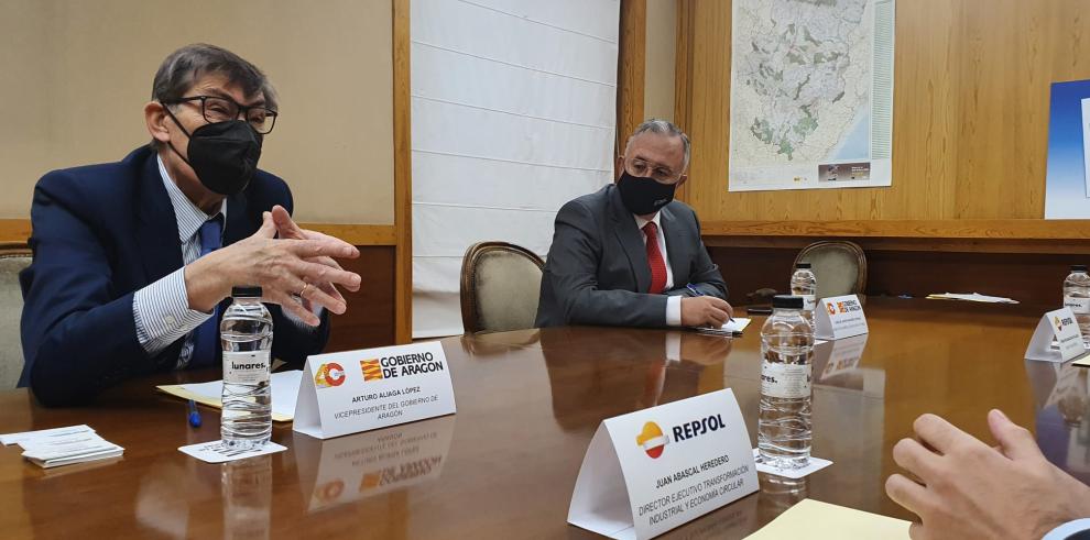 El Gobierno de Aragón y Repsol estrechan la colaboración en materia de hidrógeno renovable